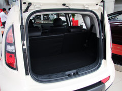 2013款 1.6L 自动 Premium