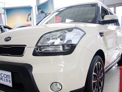 2013款 1.6L 自动 Premium