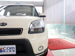 2013款 1.6L 自动 Premium