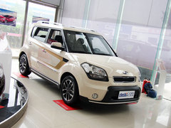 2013款 1.6L 自动 Premium