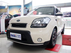 2013款 1.6L 自动 Premium