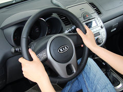 2013款 1.6L 自动 Premium
