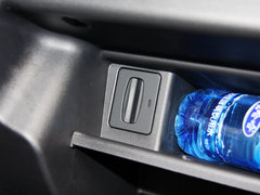 2013款 1.6L 自动 Premium