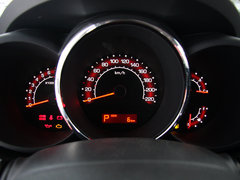 2013款 1.6L 自动 Premium