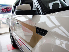 2013款 1.6L 自动 Premium