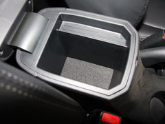 2013款 1.6L 自动 Premium