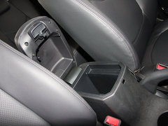 2013款 1.6L 自动 Premium
