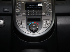 2013款 1.6L 自动 Premium