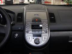 2013款 1.6L 自动 Premium