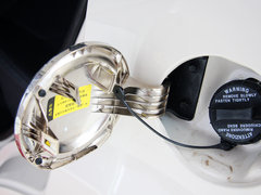 2013款 1.6L 自动 Premium