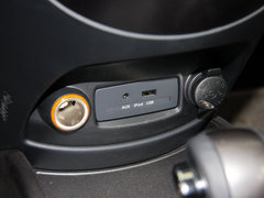 2013款 1.6L 自动 Premium