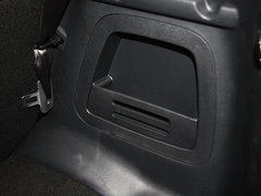 2013款 1.6L 自动 Premium