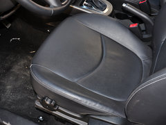 2013款 1.6L 自动 Premium