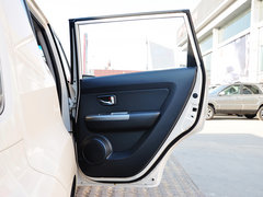 2013款 1.6L 自动 Premium