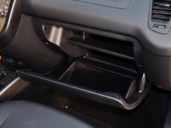 2013款 1.6L 自动 Premium