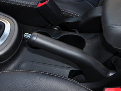 2013款 1.6L 自动 Premium