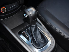 2013款 1.6L 自动 Premium
