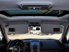 2013款 1.6L 自动 Premium