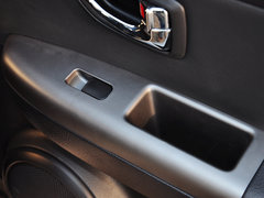 2013款 1.6L 自动 Premium
