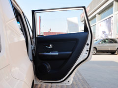 2013款 1.6L 自动 Premium