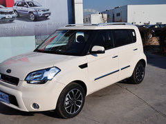 2013款 1.6L 自动 Premium