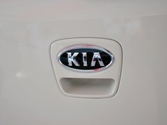 2013款 1.6L 自动 GL