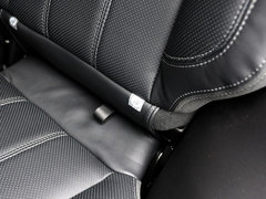 2013款 5.0 V8 NA 黑标限量版 5座
