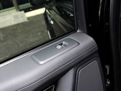 2013款 5.0 V8 NA 黑标限量版 5座