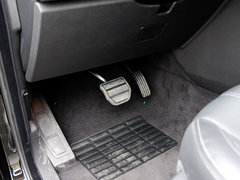 2013款 5.0 V8 NA 黑标限量版 5座