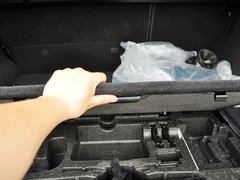 2013款 5.0 V8 NA 黑标限量版 5座