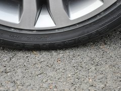 2013款 5.0 V8 NA 黑标限量版 5座