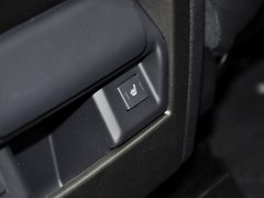 2013款 5.0 V8 NA 黑标限量版 5座