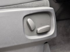 2013款 5.0 V8 NA 黑标限量版 5座