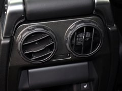 揽胜运动 2013款 5.0 V8 NA 黑标限量版 5座