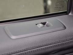 2013款 5.0 V8 NA 黑标限量版 5座