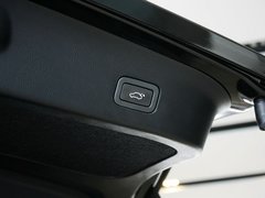 2013款 5.0 V8 NA 黑标限量版 5座