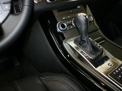 2013款 5.0 V8 NA 黑标限量版 5座