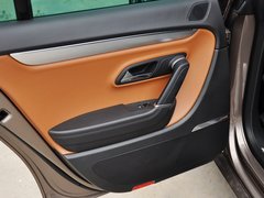 2013款 2.0TSI DSG 至尊型