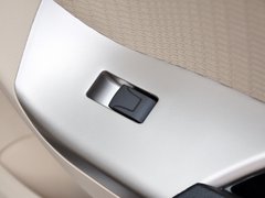 2013款 2.0L 手动 智尚型 5座