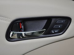 2013款 3.0L 自动 精英版