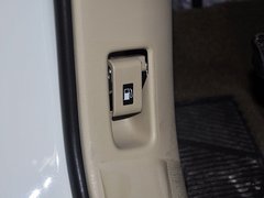 2013款 3.0L 自动 精英版