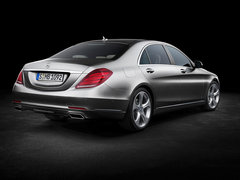 2014款 S500L 4.7T 自动 两驱