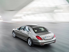 2014款 S500L 4.7T 自动 两驱