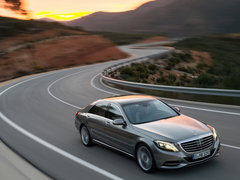 2014款 S500L 4.7T 自动 两驱
