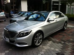 2014款 S500L 4.7T 自动 两驱