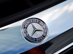 2014款 S500L 4.7T 自动 两驱