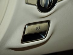 2014款 S500L 4.7T 自动 两驱