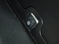 2014款 S500L 4.7T 自动 两驱