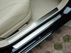2014款 S500L 4.7T 自动 两驱