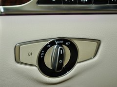 2014款 S500L 4.7T 自动 两驱